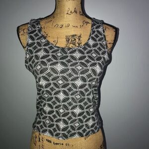 Black and white print large crop top